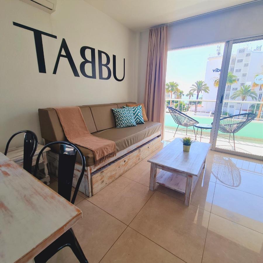 Tabbu Ibiza Apartments Плайя-ден-Босса Екстер'єр фото